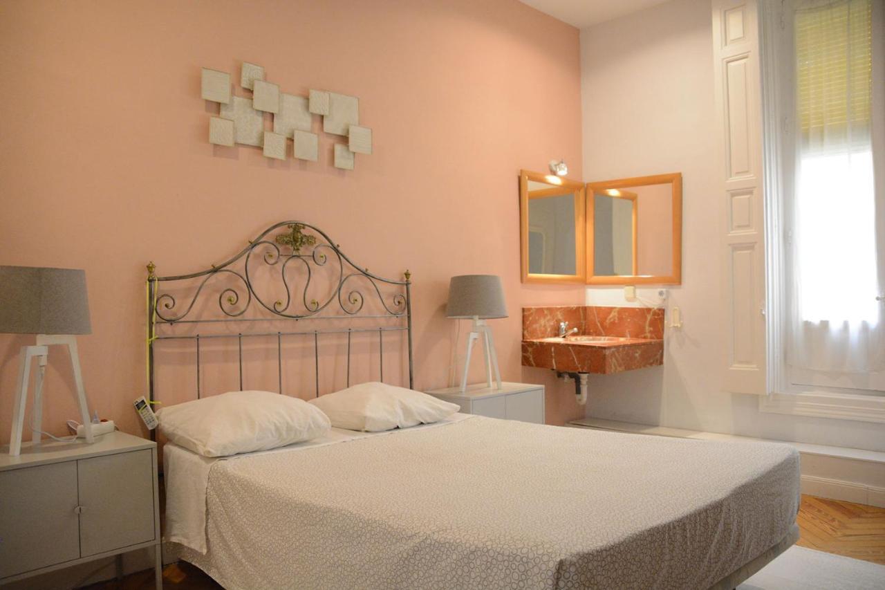Alvaro Residencia Guest house 3*